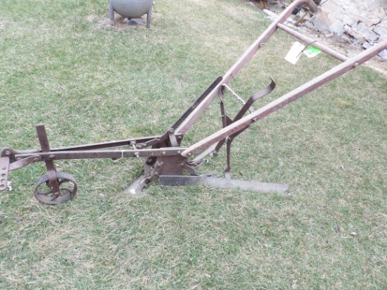 WALK BEHIND BELOW GROUND WEED CULTIVATOR / SHEAR