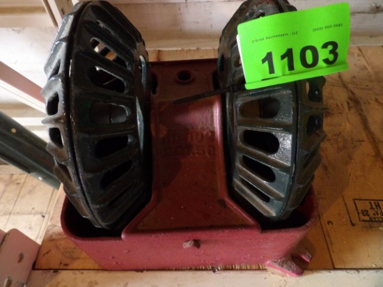 2 WHEEL HOG OILER