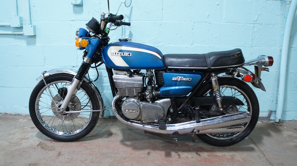 Suzuki GT380 Motorcycle | Proxibid