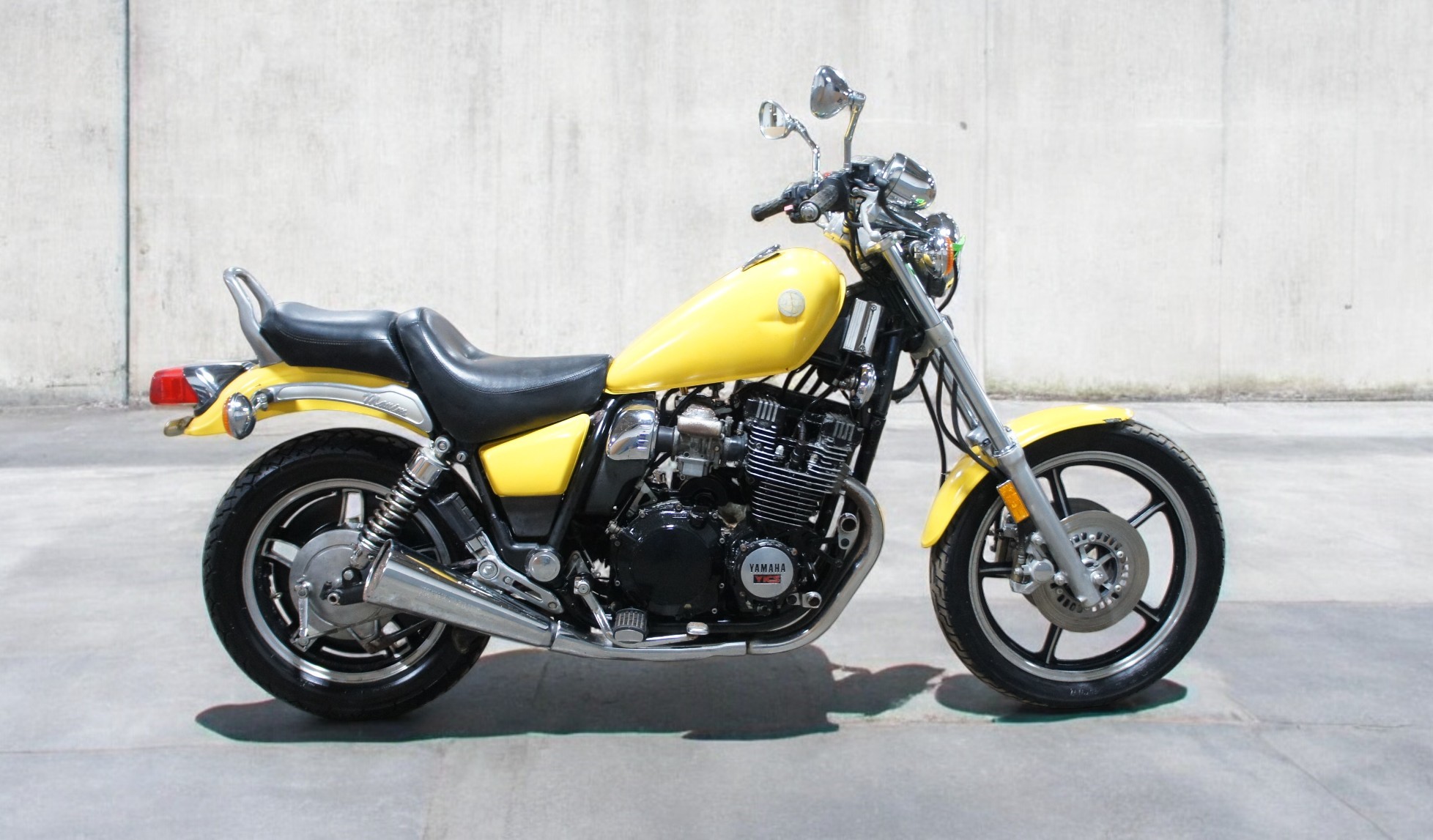 1985 Yamaha XJ700 Maxim Motorcycle | Proxibid