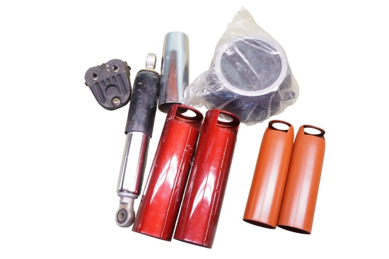 Suzuki Miscellaneous Parts Lot