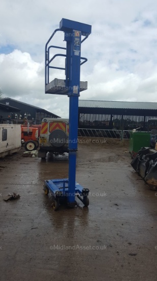 2010 POWER TOWER NANO ELECTRIC LIFT. ALL SELF CONTAINED CHARGING UNITS, CHOICE OF 14 *PLUS VAT*