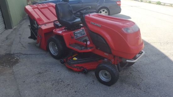 YEAR UNKNOWN COUNTAX D1850 DIESEL RIDE ON LAWN MOWER, IN GOOD WORKING ORDER *PLUS VAT*