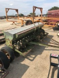 JD grain drill 17 x 6 single disc