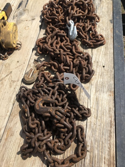 3 assorted chains for 1 bid