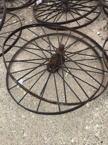 Wagon wheels Approximately 4' Sell times the money, take all