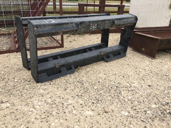 skid steer attach plate