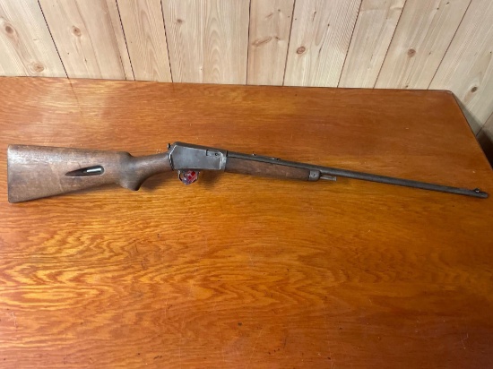 Winchester Model 63 22 Long Rifle Semi Auto Ser#29012 1937 year, has pitted rust showing Gun sales