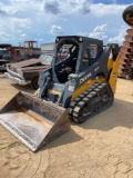 John Deere 317G Tracked Skid Steer Pilot Control runs & works good Shows 1220 HRS