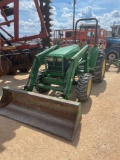 John Deere 4600 4WD with JD 460 Loader Forward, Reverse, Shuttle 2300 HRS Quick Hitch One Remote