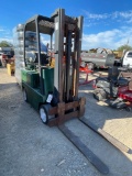 Clark Warehouse Fork Lift. LPG.... Runs. 3500LB Capacity.... 10' Lift...