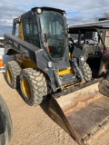 John Deere 332G Skid Steer with Enclosed Cab with A/C, Heat and 66