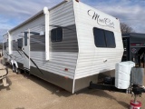 2021 Monte Carlo Limited Edition 32' Bumper Pull Travel Trailer with 2 Slide-Outs. (May have been