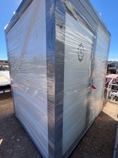 Mobile Toilet with Shower and Sink