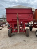 Grain Cart Has Hydraulic Motor for Auger