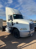 2005 Mack Vision Single Axle Truck Tractor with Mack Engine Eaton 10 Speed. Air Ride. Fifth Wheel.
