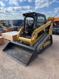 Cat 239D Skid Steer Shows 2178 Hours Runs and Works as it Should Came off Local Ranch SN