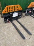 Hydraulic Adjustable Skid Steer Pallet Forks