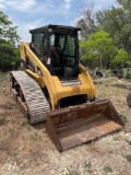 Cat 277 B Skid Steer Runs and Works - Smokes Shows 1317 Hours - Not Correct