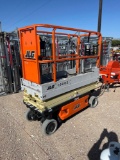 JLG 19360ES Scissor Lift Works Good Low Use Since Refurbish