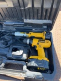 1 Dewalt Tool Set Drill and Driver 18 Volt