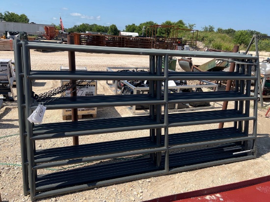 New WW 10' 6 Rail Gate with Hinges SOLD ONE PER LOT