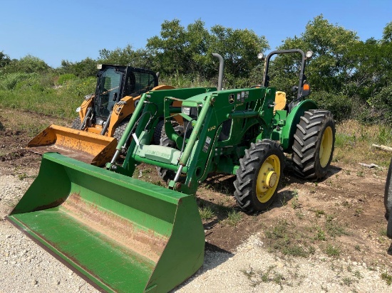 John Deere 5075E 4WD with H240 Loader One Set of Remotes 13,117 Hours