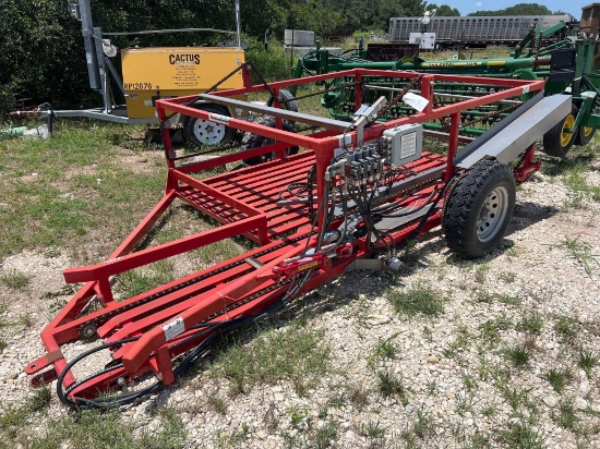 Square Bale Accumulator Made by Steffen Systems Good