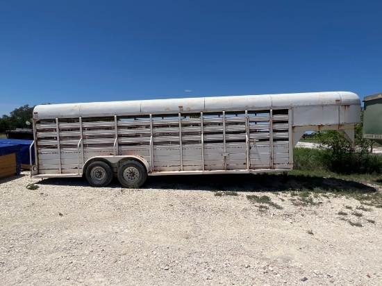 1988 WW 6' x 24' Stock Trailer 2 x 7,000lb Axles 3 x 8' Cuts Lifetime Rubber Floor No Title