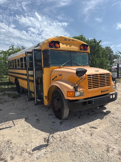 1996 International 3800 Bus with T44E Diesel Auto Transmission 127XXX Miles Showing 8 Rows of Seats