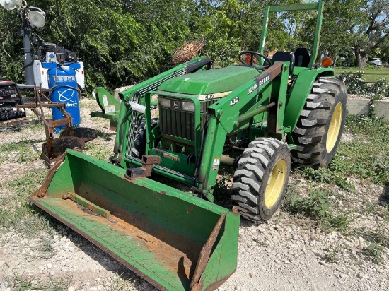 JD 990 Diesel 4WD Tractor with John Deere 430 Loader 830 Hours Runs Good