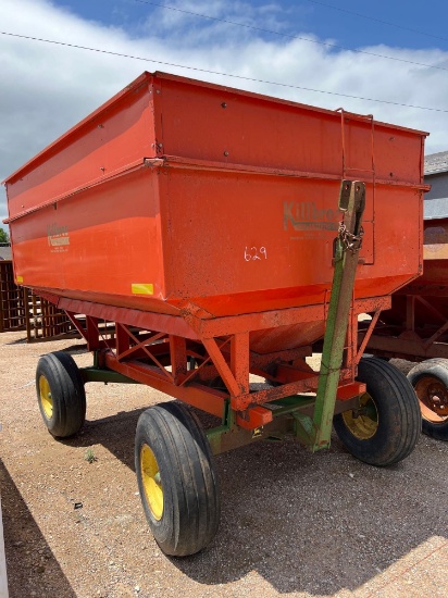 Killbros Gravity Box on 4 Wheel John Deere Chassis