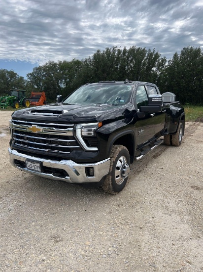 2024 Chevy 3500 LTZ Duramax Diesel 4 x 4 Dually 90,000 miles One Owner Some Damage Passenger Side