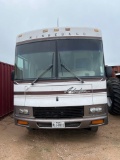 2000 Winnebago on Ford Chassis Drove in from 300 Miles Fridge and Water Heater Need Work VIN 01204