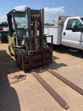 Clark 10,000 Propane Power Forklift New Battery Runs and Works No Brakes