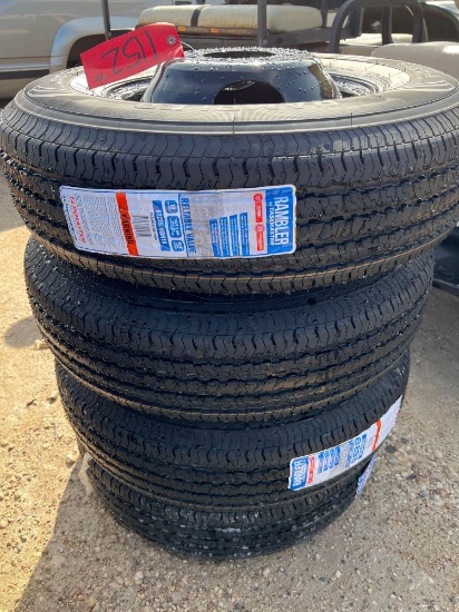 4 New St 235/80R 16 LRE Trailer Tires on New 8 lug 4.77 Center Dual Wheels FOUR TIMES THE MONEY MUST