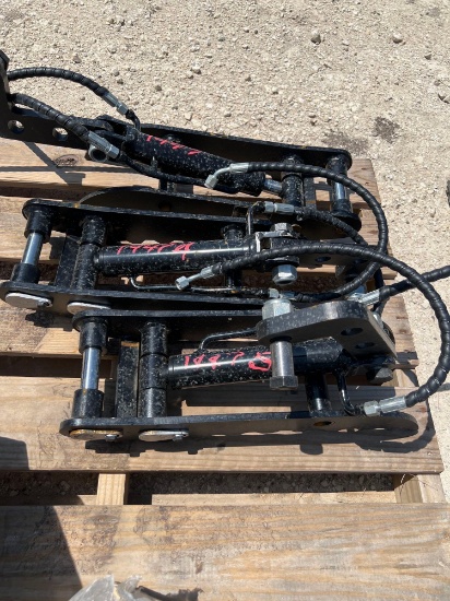 Mini Excavator Hydraulic Thumb SOLD ONE PER LOT