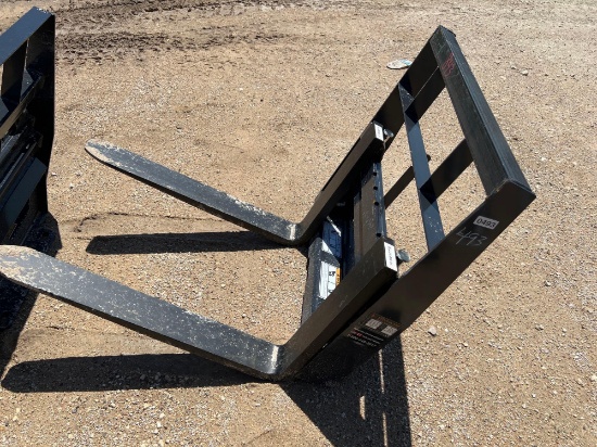 Unused Mini Skid Steer Pallet Forks 300lb Capacity - 30" Forks SOLD ONE SET PER LOT