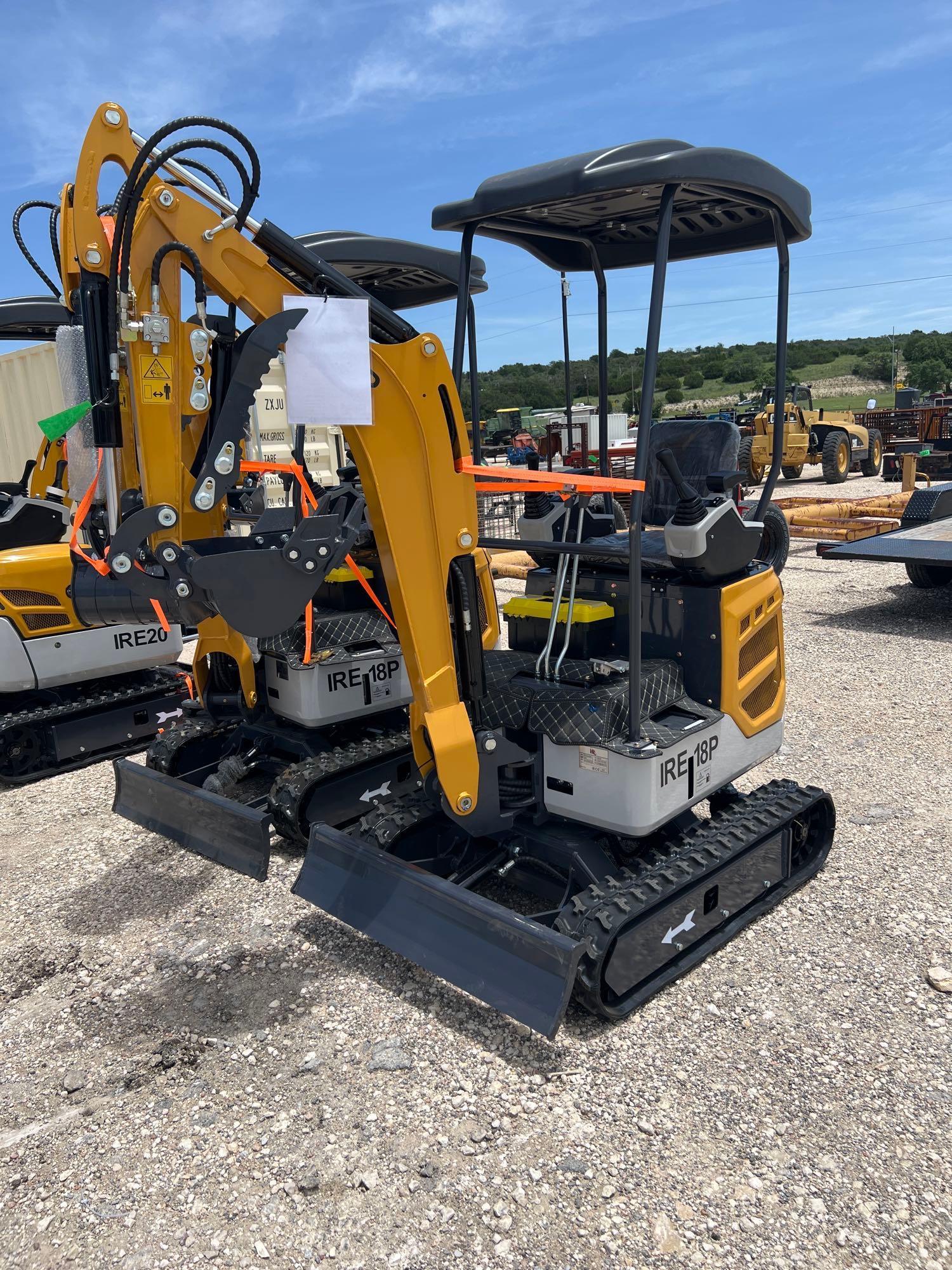Unused IRE 18P Mini Excavator Gas Powered | Proxibid