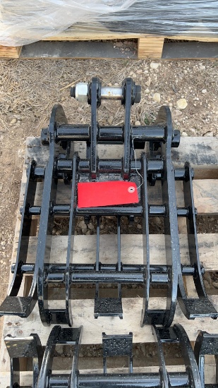 Mini Excavator Manual Thumb - Wood Grab