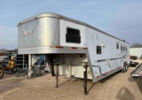 2004 Exiss 4 Horse Slant Trailer 14' Living Quarters Rear Tack Onan 4000 Micro Quiet Generator 2 x