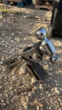 B&W Tow & Stow Hitch - 2'' Shank 2'' and 2 5/16'' Balls