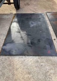 Steel Plate Approx 5' x 8' Approx 5/8'' Thick