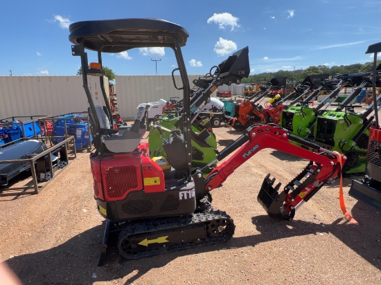 FT16 Mini Excavator Gas Powered