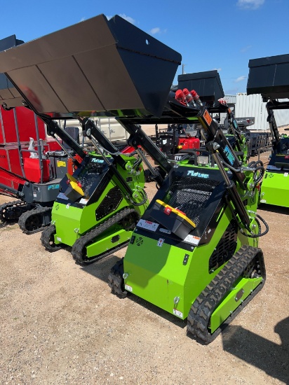 FT36C Stand On Skid Steer Loader on Tracks Gas Powered