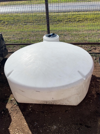 250 Gallon Water Tank