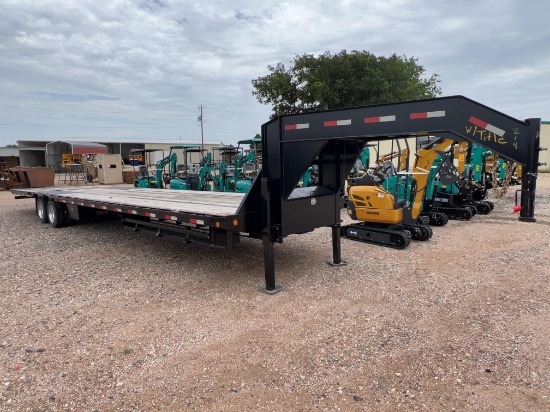 2026 DMM 96'' x 40' Hydraulic Dovetail Gooseneck 2 - 15,000lb Axles Hydraulic Jacks VIN 98512 MSO,