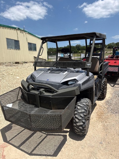 2009 Polaris 700 HD Metal Top - Large Front Rack Runs - May Need An Axle VIN 43883 NO Title