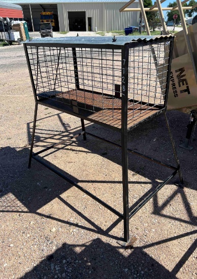 Cotton Seed Feeder