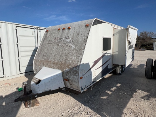 2007 Thoroughbred by Palomino Camper with Slide Out Bumper Pull VIN 08758 Title, $35 Fee